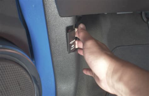 2008 ford focus smart junction box problems|Unmasking the Signs: Symptoms of a Bad Smart .